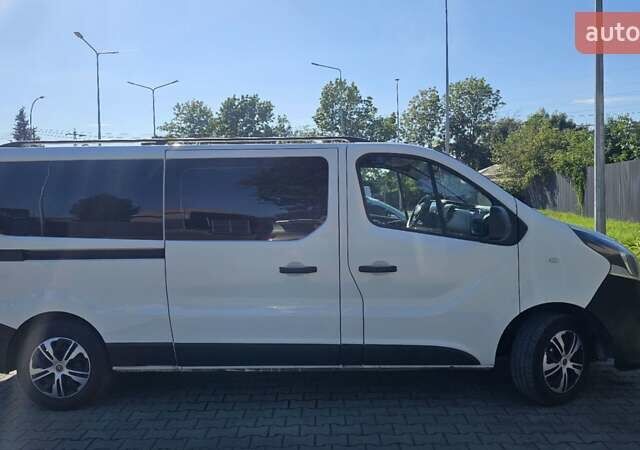 Белый Опель Виваро, объемом двигателя 0 л и пробегом 358 тыс. км за 15550 $, фото 4 на Automoto.ua