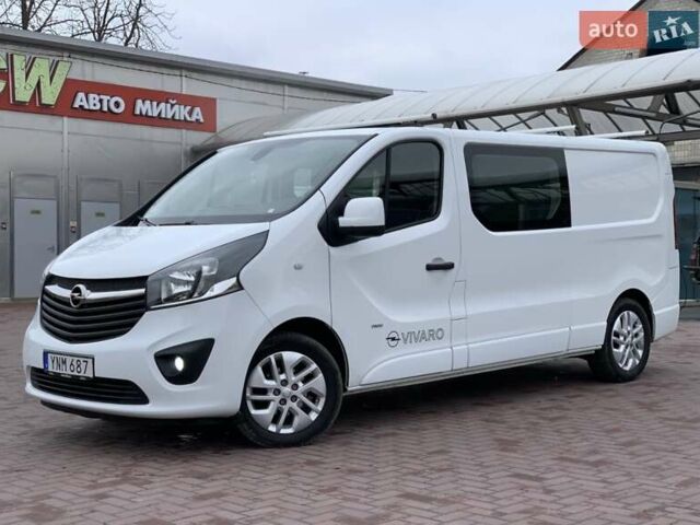 Белый Опель Виваро, объемом двигателя 1.6 л и пробегом 189 тыс. км за 17950 $, фото 4 на Automoto.ua