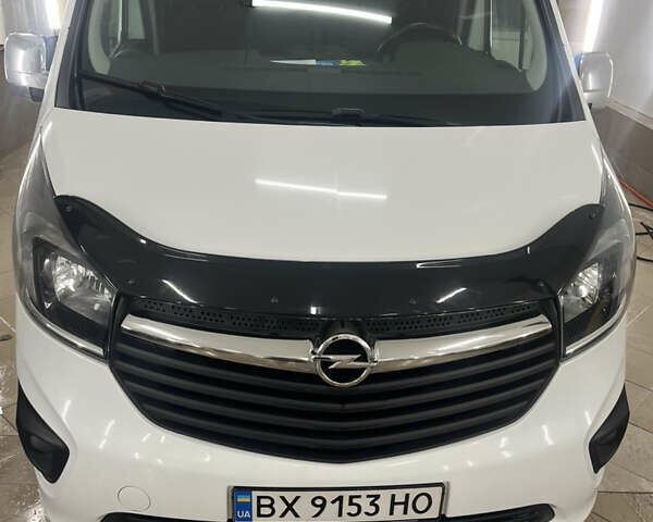 Білий Опель Віваро, об'ємом двигуна 1.6 л та пробігом 322 тис. км за 16500 $, фото 19 на Automoto.ua