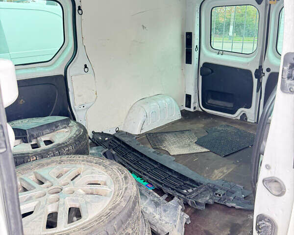 Білий Опель Віваро, об'ємом двигуна 1.6 л та пробігом 346 тис. км за 10750 $, фото 12 на Automoto.ua