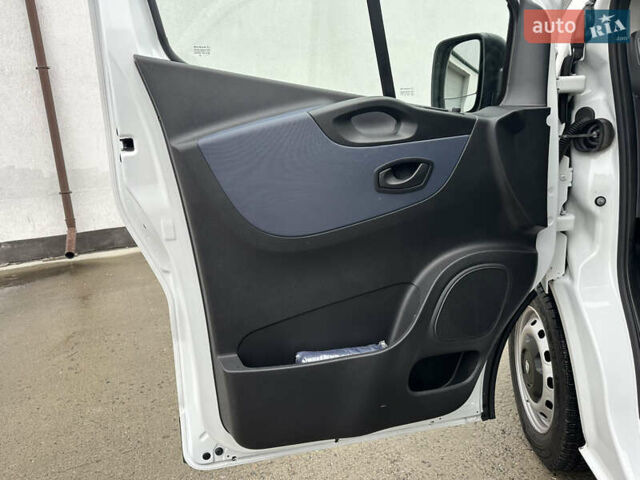 Белый Опель Виваро, объемом двигателя 1.6 л и пробегом 233 тыс. км за 14700 $, фото 37 на Automoto.ua