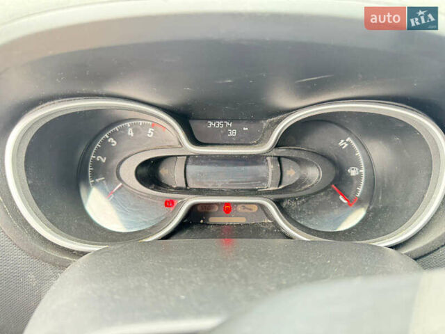 Білий Опель Віваро, об'ємом двигуна 1.6 л та пробігом 346 тис. км за 10750 $, фото 16 на Automoto.ua