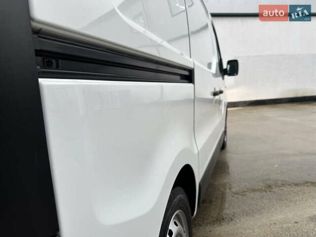 Белый Опель Виваро, объемом двигателя 1.6 л и пробегом 233 тыс. км за 14700 $, фото 26 на Automoto.ua