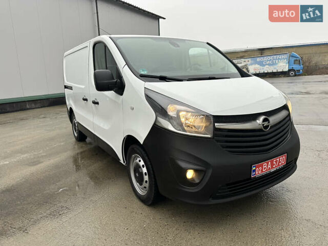 Белый Опель Виваро, объемом двигателя 1.6 л и пробегом 233 тыс. км за 14700 $, фото 33 на Automoto.ua