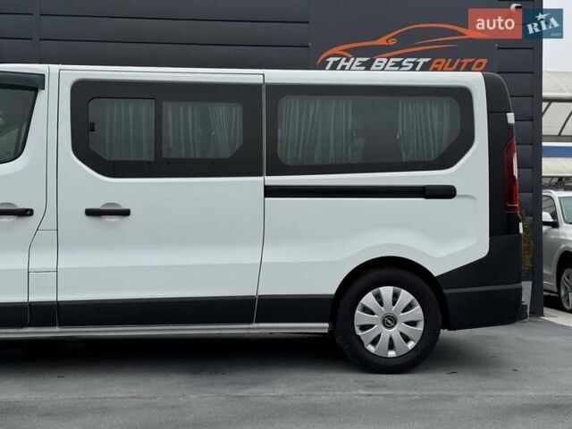 Белый Опель Виваро, объемом двигателя 1.6 л и пробегом 179 тыс. км за 15300 $, фото 9 на Automoto.ua