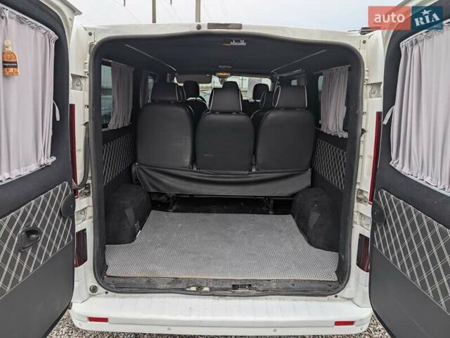 Білий Опель Віваро, об'ємом двигуна 1.6 л та пробігом 205 тис. км за 16550 $, фото 15 на Automoto.ua