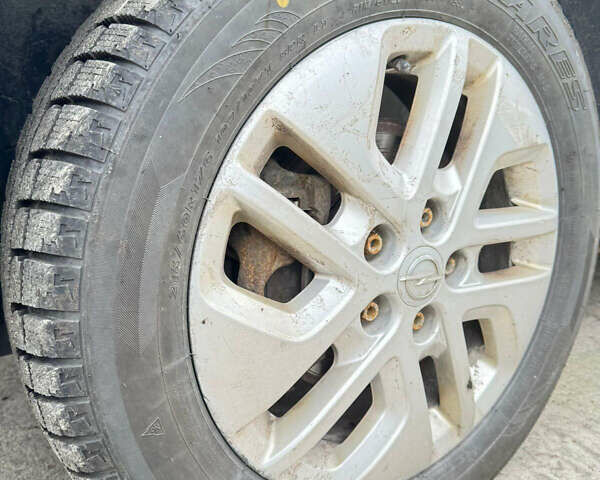 Білий Опель Віваро, об'ємом двигуна 1.6 л та пробігом 346 тис. км за 10750 $, фото 8 на Automoto.ua