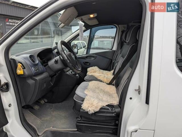 Білий Опель Віваро, об'ємом двигуна 1.6 л та пробігом 205 тис. км за 16550 $, фото 23 на Automoto.ua