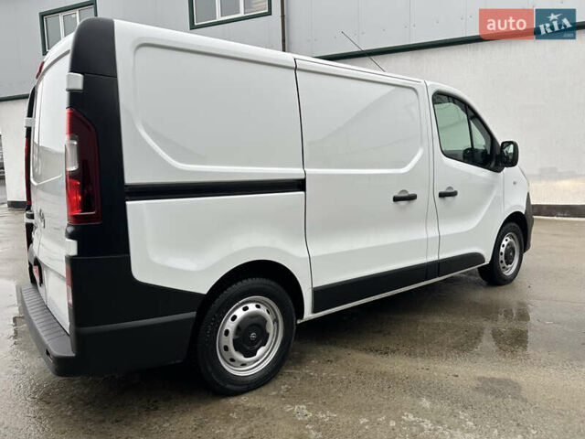 Белый Опель Виваро, объемом двигателя 1.6 л и пробегом 233 тыс. км за 14700 $, фото 25 на Automoto.ua