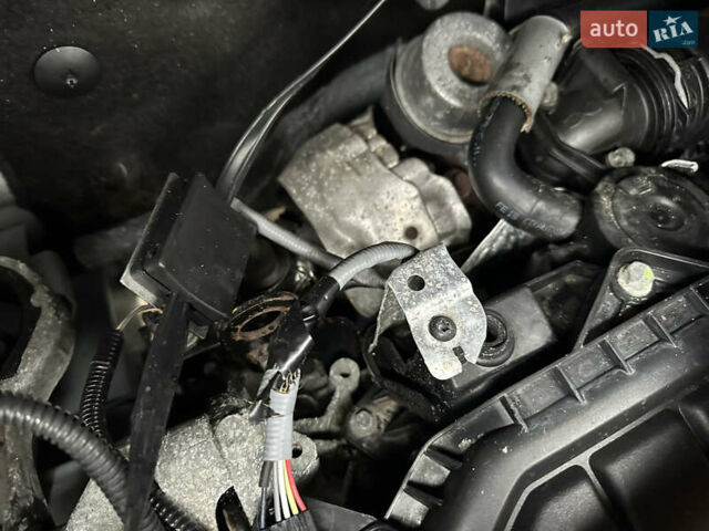 Белый Опель Виваро, объемом двигателя 1.6 л и пробегом 233 тыс. км за 14700 $, фото 93 на Automoto.ua