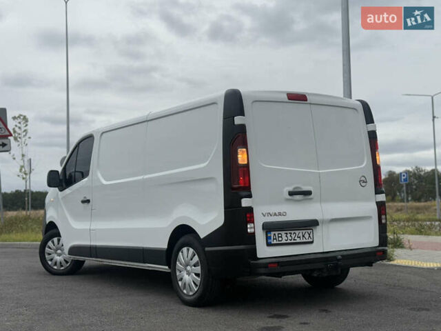 Белый Опель Виваро, объемом двигателя 1.6 л и пробегом 195 тыс. км за 13500 $, фото 24 на Automoto.ua