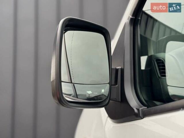 Белый Опель Виваро, объемом двигателя 1.6 л и пробегом 173 тыс. км за 22900 $, фото 11 на Automoto.ua