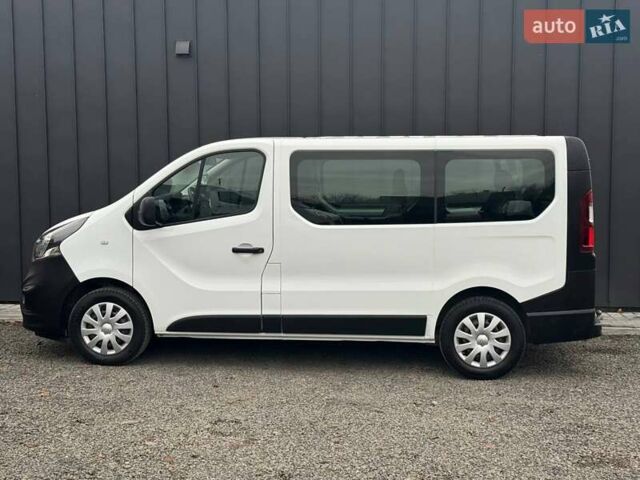 Белый Опель Виваро, объемом двигателя 1.6 л и пробегом 173 тыс. км за 22900 $, фото 8 на Automoto.ua