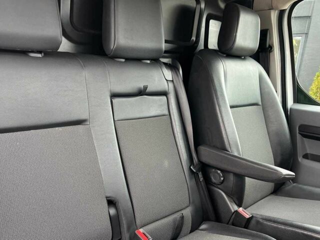 Білий Опель Віваро, об'ємом двигуна 2 л та пробігом 158 тис. км за 17600 $, фото 17 на Automoto.ua