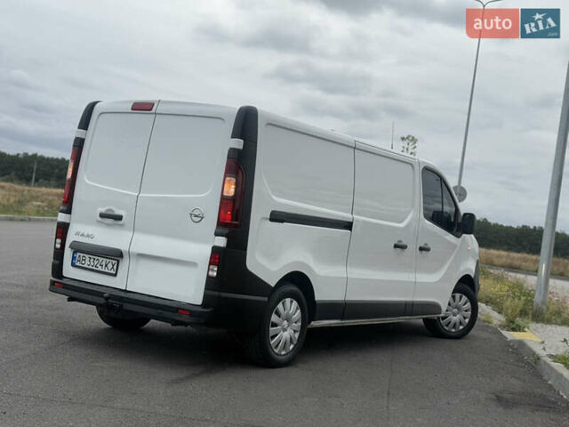 Белый Опель Виваро, объемом двигателя 1.6 л и пробегом 195 тыс. км за 13500 $, фото 25 на Automoto.ua
