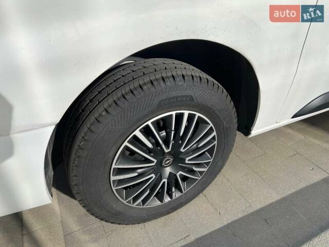 Белый Опель Виваро, объемом двигателя 2 л и пробегом 240 тыс. км за 21699 $, фото 13 на Automoto.ua