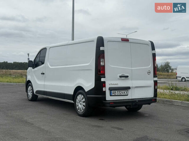 Белый Опель Виваро, объемом двигателя 1.6 л и пробегом 195 тыс. км за 13500 $, фото 21 на Automoto.ua