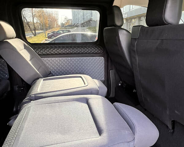 Белый Опель Виваро, объемом двигателя 2 л и пробегом 132 тыс. км за 25500 $, фото 11 на Automoto.ua