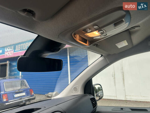Белый Опель Виваро, объемом двигателя 2 л и пробегом 219 тыс. км за 17900 $, фото 20 на Automoto.ua