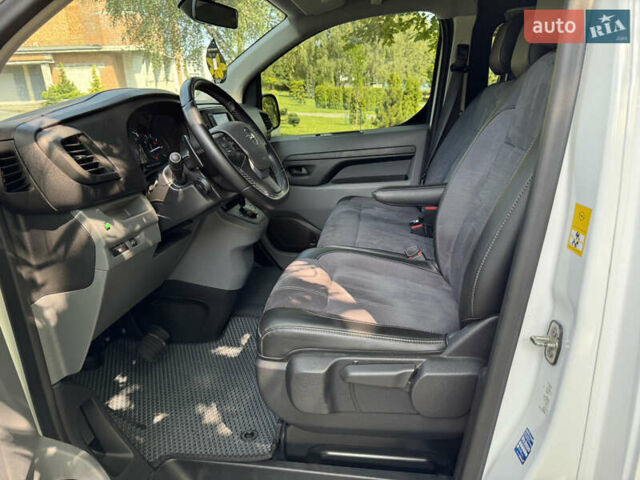 Белый Опель Виваро, объемом двигателя 2 л и пробегом 130 тыс. км за 28700 $, фото 20 на Automoto.ua