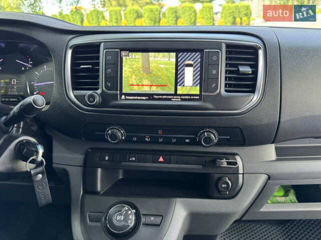 Белый Опель Виваро, объемом двигателя 2 л и пробегом 130 тыс. км за 28700 $, фото 27 на Automoto.ua