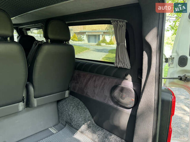 Белый Опель Виваро, объемом двигателя 2 л и пробегом 130 тыс. км за 28700 $, фото 18 на Automoto.ua