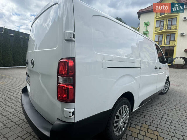 Білий Опель Віваро, об'ємом двигуна 2 л та пробігом 74 тис. км за 24999 $, фото 28 на Automoto.ua