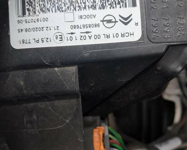 Белый Опель Виваро, объемом двигателя 2 л и пробегом 87 тыс. км за 24999 $, фото 34 на Automoto.ua