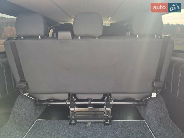 Белый Опель Виваро, объемом двигателя 2 л и пробегом 87 тыс. км за 24999 $, фото 27 на Automoto.ua