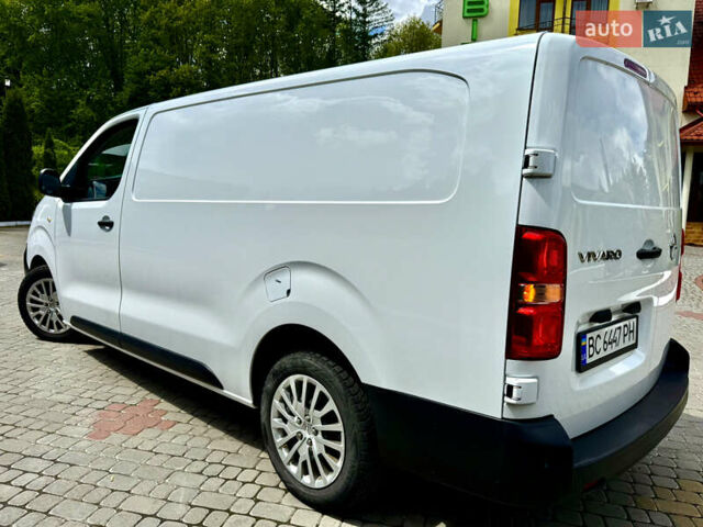 Білий Опель Віваро, об'ємом двигуна 2 л та пробігом 74 тис. км за 24999 $, фото 11 на Automoto.ua