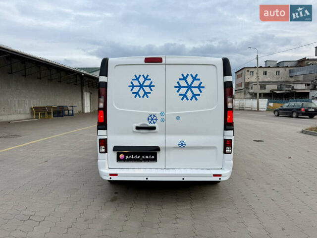 Белый Опель Виваро, объемом двигателя 1.6 л и пробегом 237 тыс. км за 17900 $, фото 4 на Automoto.ua