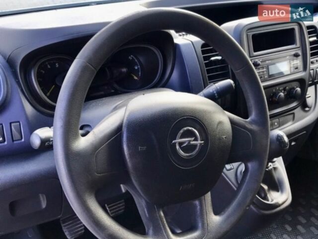 Белый Опель Виваро, объемом двигателя 1.6 л и пробегом 365 тыс. км за 13500 $, фото 14 на Automoto.ua