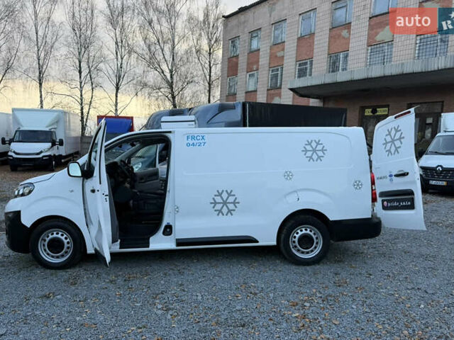 Білий Опель Віваро, об'ємом двигуна 2 л та пробігом 170 тис. км за 24900 $, фото 37 на Automoto.ua