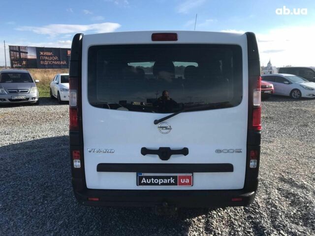 Белый Опель Виваро, объемом двигателя 1.6 л и пробегом 196 тыс. км за 14990 $, фото 8 на Automoto.ua