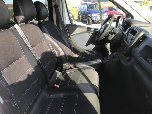 Белый Опель Виваро, объемом двигателя 1.6 л и пробегом 196 тыс. км за 14990 $, фото 15 на Automoto.ua