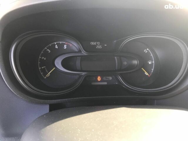 Белый Опель Виваро, объемом двигателя 1.6 л и пробегом 196 тыс. км за 14990 $, фото 16 на Automoto.ua