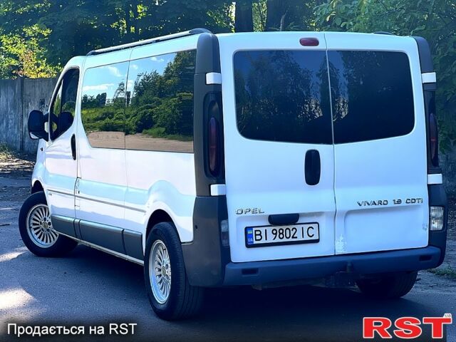 Білий Опель Віваро, об'ємом двигуна 1.9 л та пробігом 400 тис. км за 6500 $, фото 5 на Automoto.ua