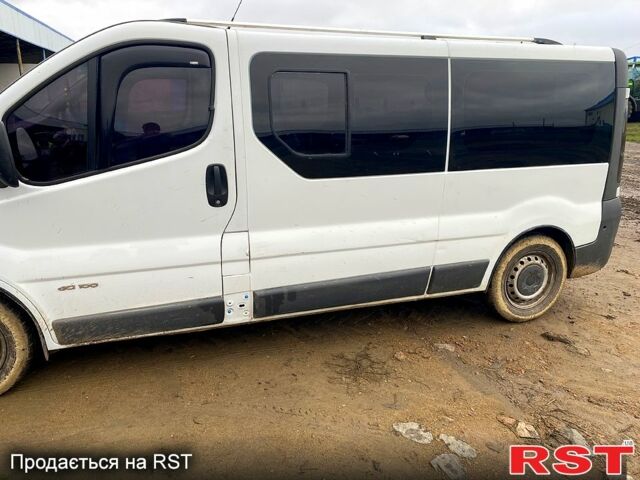 Белый Опель Виваро, объемом двигателя 1.9 л и пробегом 400 тыс. км за 6000 $, фото 7 на Automoto.ua