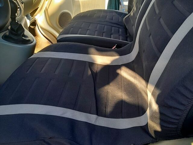 Білий Опель Віваро, об'ємом двигуна 1.9 л та пробігом 241 тис. км за 7000 $, фото 2 на Automoto.ua