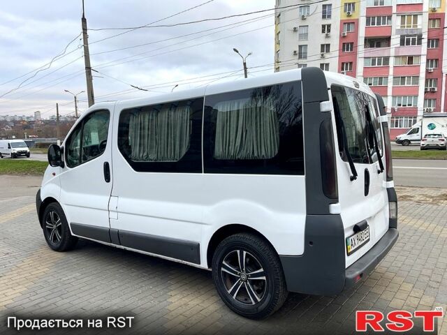 Білий Опель Віваро, об'ємом двигуна 1.9 л та пробігом 347 тис. км за 7500 $, фото 6 на Automoto.ua