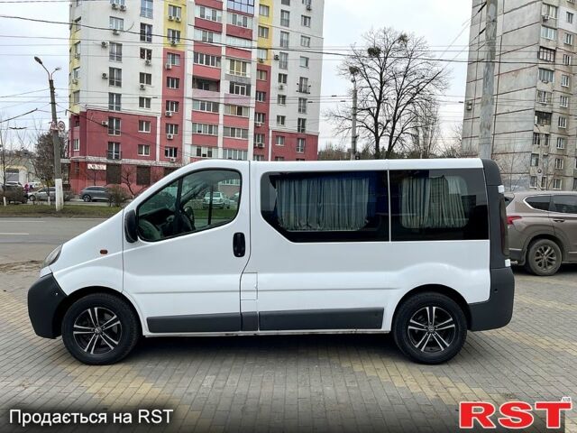 Білий Опель Віваро, об'ємом двигуна 1.9 л та пробігом 347 тис. км за 7500 $, фото 7 на Automoto.ua