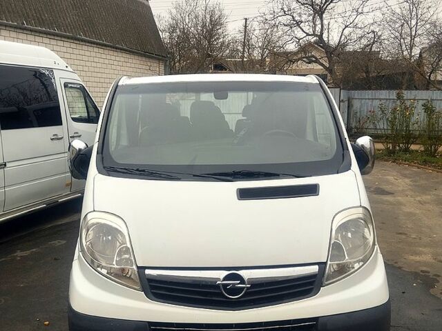 Белый Опель Виваро, объемом двигателя 2 л и пробегом 0 тыс. км за 8500 $, фото 2 на Automoto.ua