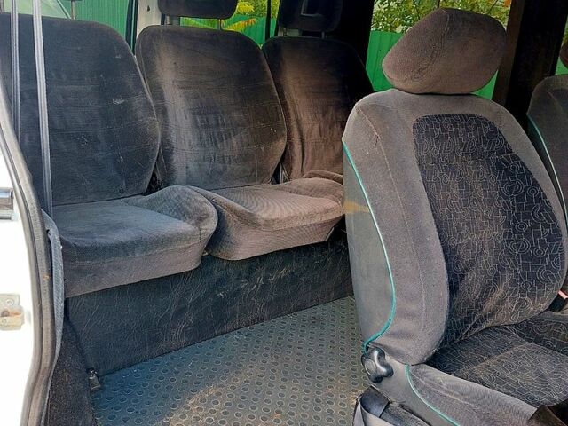 Білий Опель Віваро, об'ємом двигуна 1.9 л та пробігом 0 тис. км за 7500 $, фото 5 на Automoto.ua