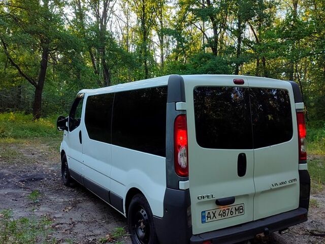 Белый Опель Виваро, объемом двигателя 2 л и пробегом 225 тыс. км за 14400 $, фото 2 на Automoto.ua