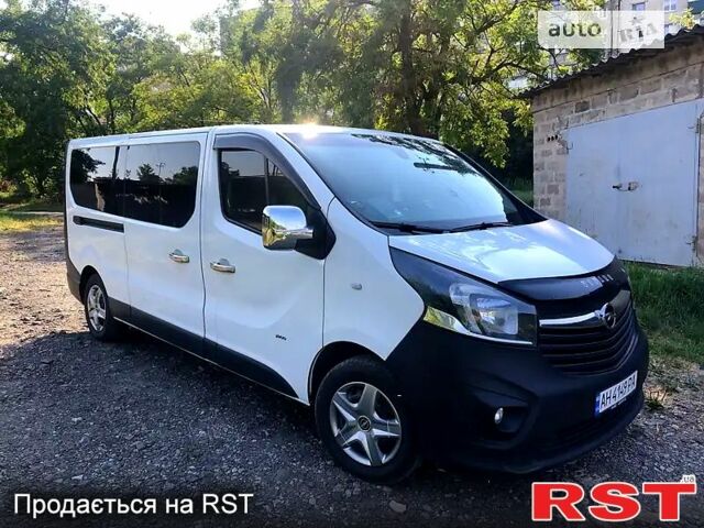 Білий Опель Віваро, об'ємом двигуна 1.6 л та пробігом 296 тис. км за 12700 $, фото 2 на Automoto.ua