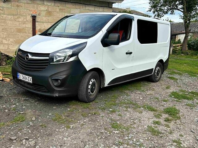 Белый Опель Виваро, объемом двигателя 1.6 л и пробегом 217 тыс. км за 11000 $, фото 8 на Automoto.ua