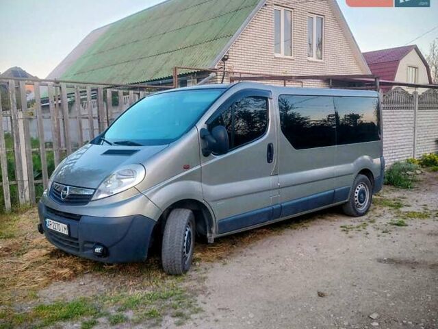 Бежевый Опель Виваро, объемом двигателя 2 л и пробегом 200 тыс. км за 9000 $, фото 5 на Automoto.ua