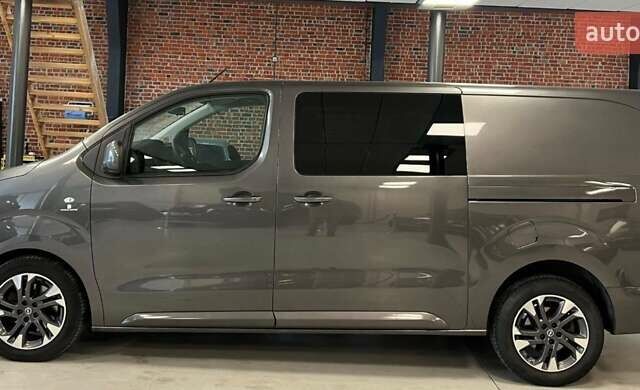 Бежевий Опель Віваро, об'ємом двигуна 2 л та пробігом 270 тис. км за 23800 $, фото 7 на Automoto.ua