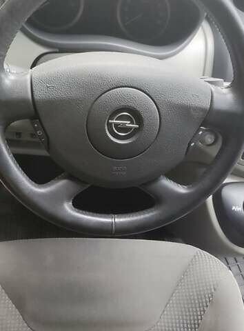 Чорний Опель Віваро, об'ємом двигуна 2 л та пробігом 274 тис. км за 11000 $, фото 11 на Automoto.ua