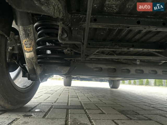 Черный Опель Виваро, объемом двигателя 2 л и пробегом 234 тыс. км за 12600 $, фото 64 на Automoto.ua